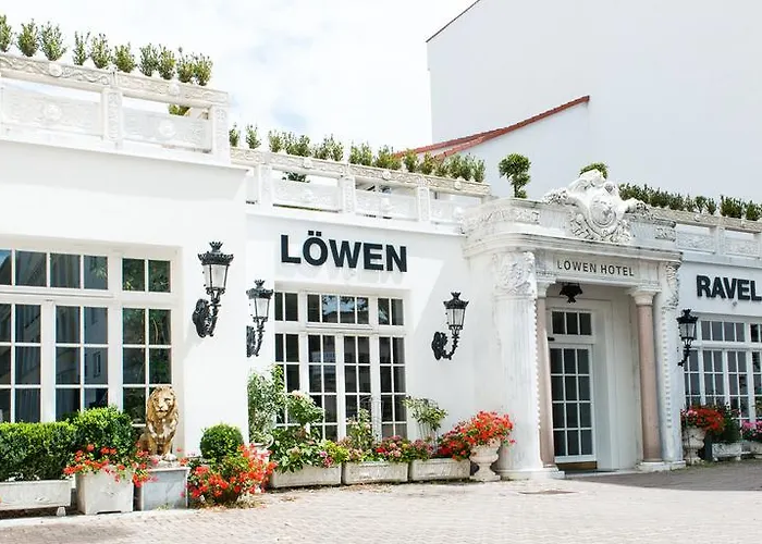 Loewen Hotel